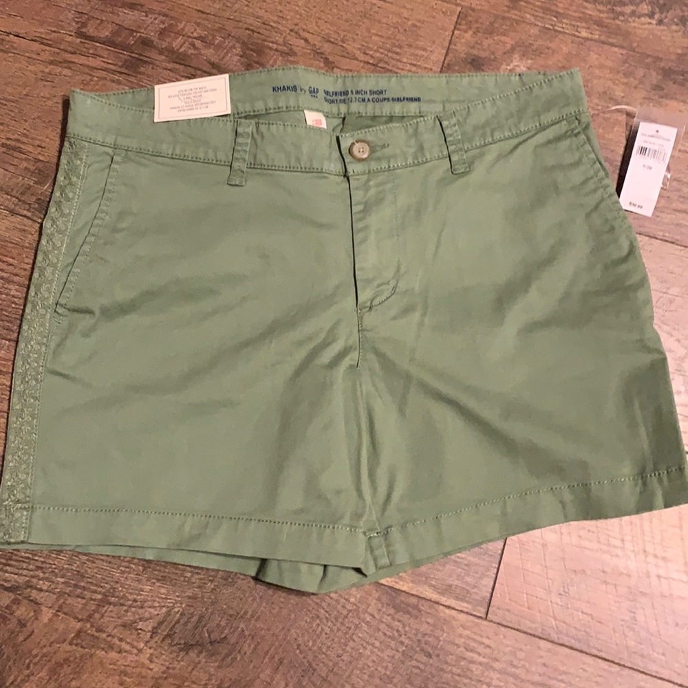 Gap The Girlfriend 5” Short